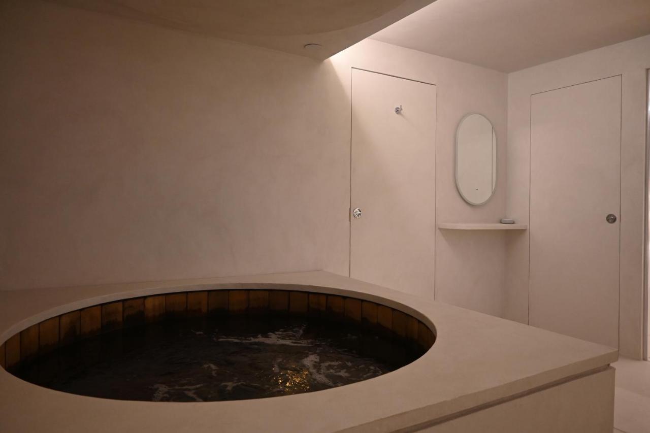 סטירלינג The Auld Kirk & Spa מראה חיצוני תמונה